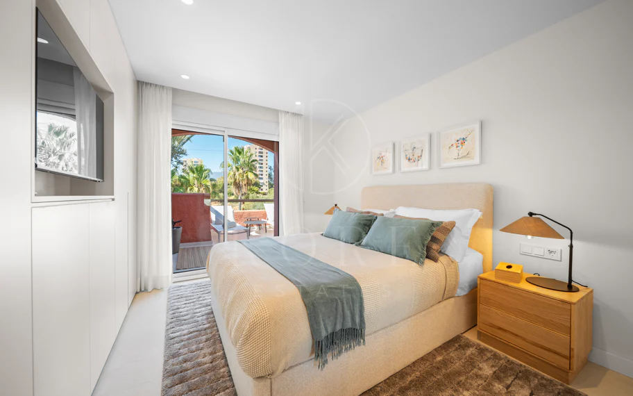 Turnkey Luxury Casa de 3 dormitorios en El Palmeral, Nueva Andalucia