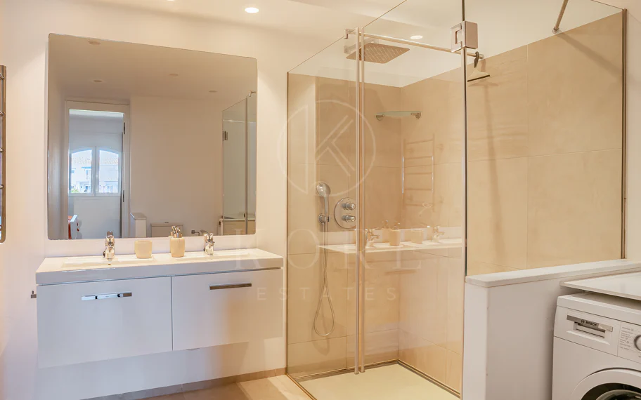 Fantástico apartamento junto a Puerto Banus