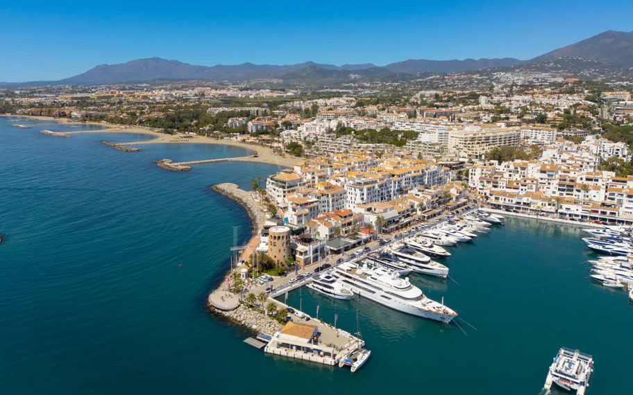 Fantástico apartamento junto a Puerto Banus