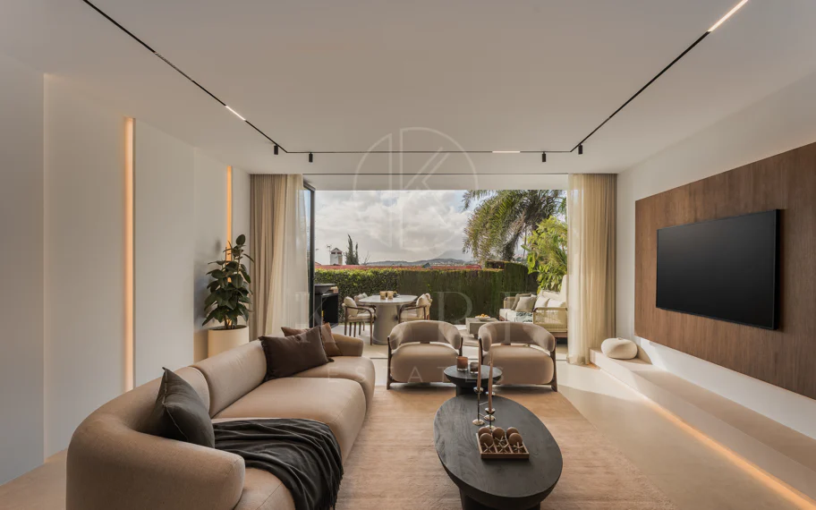 Casa Suma - Townhouse de lujo de 3 dormitorios en Aloha, Nueva Andalucía