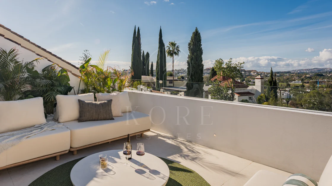 Casa Suma - Casă tip townhouse de lux cu 3 dormitoare în Aloha, Nueva AndalucÃa
