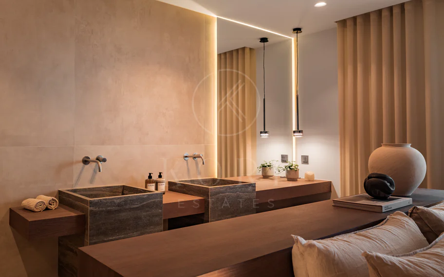 Casa Suma - Townhouse de lujo de 3 dormitorios en Aloha, Nueva Andalucía
