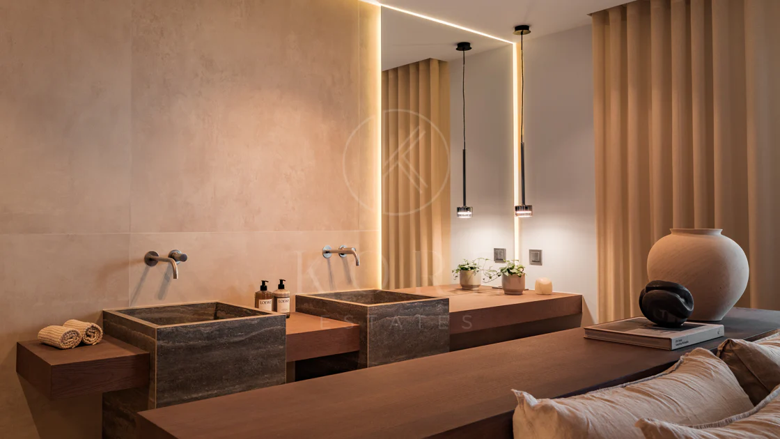 Casa Suma - Casă tip townhouse de lux cu 3 dormitoare în Aloha, Nueva AndalucÃa