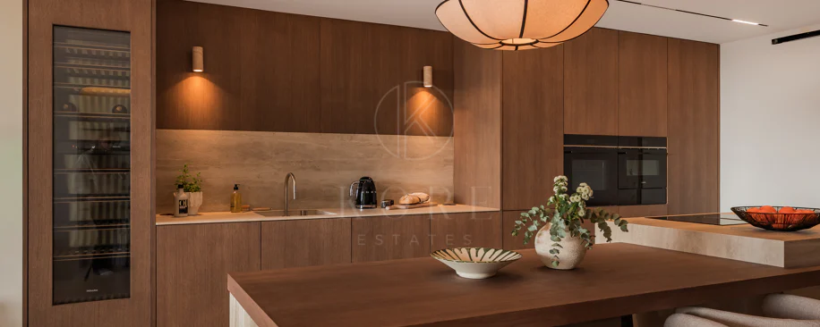 Casa Suma - Casă tip townhouse de lux cu 3 dormitoare în Aloha, Nueva Andalucía