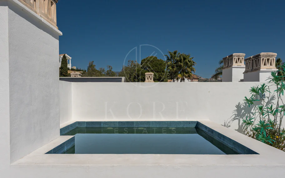 Impresionante Ático Dúplex con Piscina Privada y Vistas Espectaculares – La Quinta, Benahavís