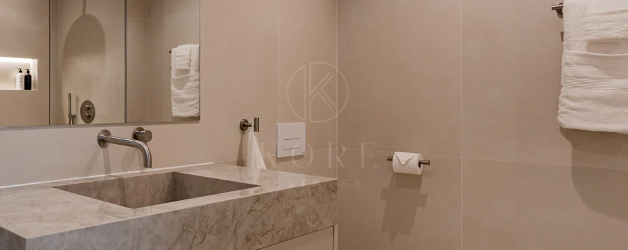 Stunning Duplex Penthouse with Private Pool and Panoramic Views in La Quinta, Benahavís
