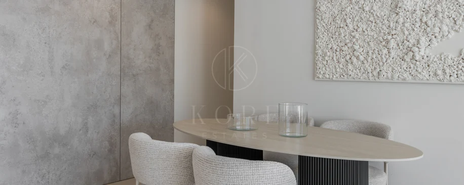 Stunning Duplex Penthouse with Private Pool and Panoramic Views in La Quinta, Benahavís