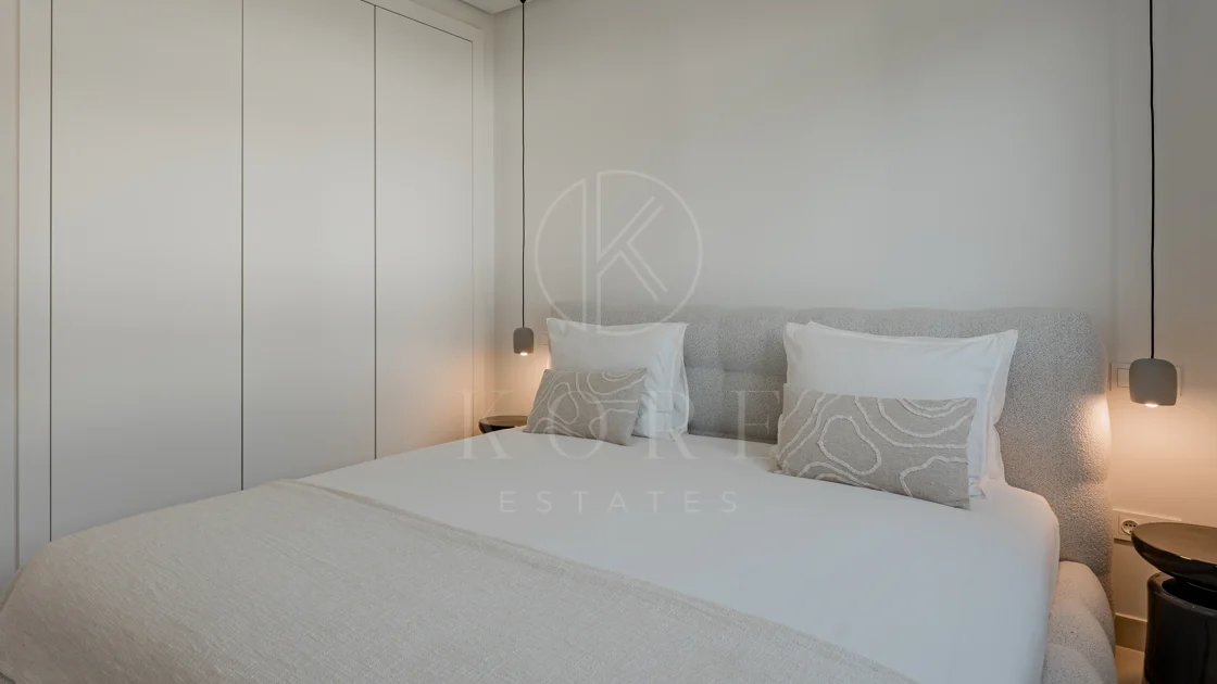Stunning Duplex Penthouse with Private Pool and Panoramic Views in La Quinta, Benahavís
