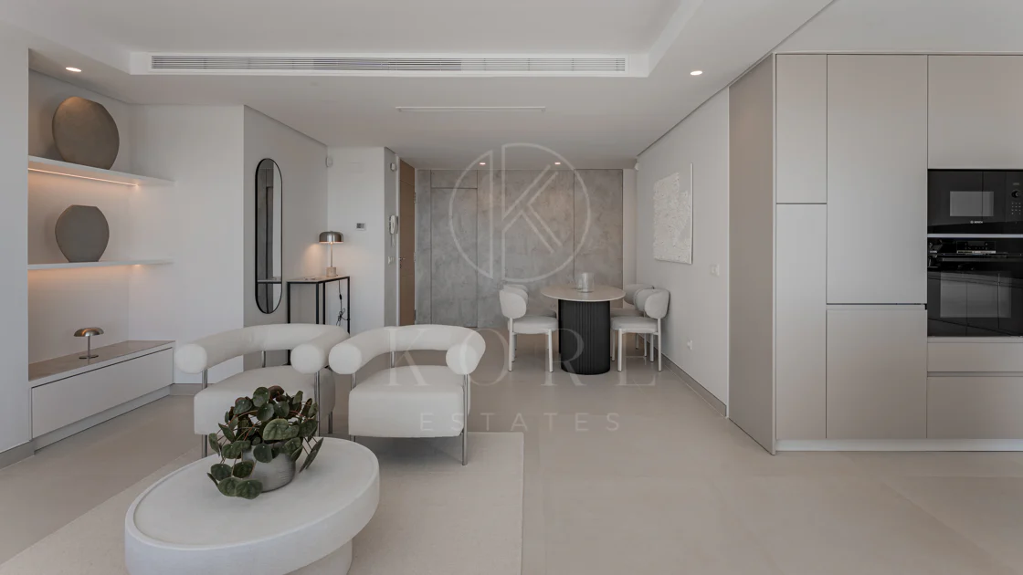 Stunning Duplex Penthouse with Private Pool and Panoramic Views in La Quinta, Benahavís