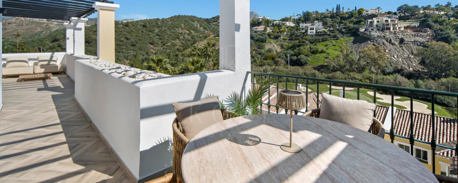 Luxury Penthouse with Sea Views – La Quinta