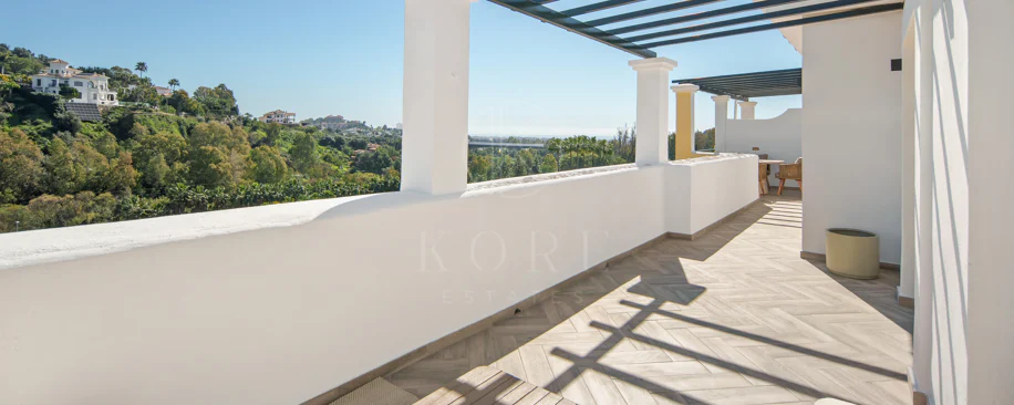 Luxury Penthouse with Sea Views – La Quinta