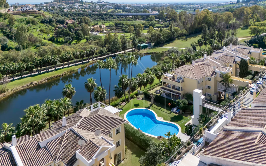 Ático de Lujo con Vistas al Mar – La Quinta