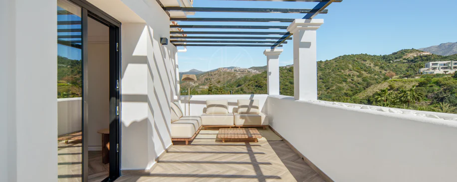 Luxury Penthouse with Sea Views – La Quinta