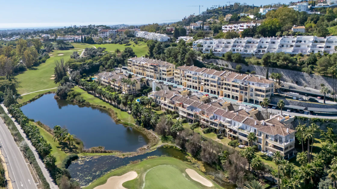 Luxury Penthouse with Sea Views – La Quinta