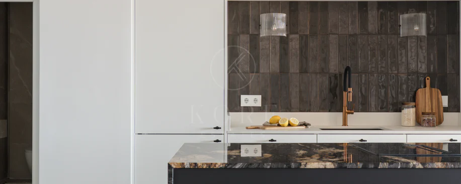 Apartament superb cu vedere la mare în Cumbres del Rodeo, Nueva Andalucia.