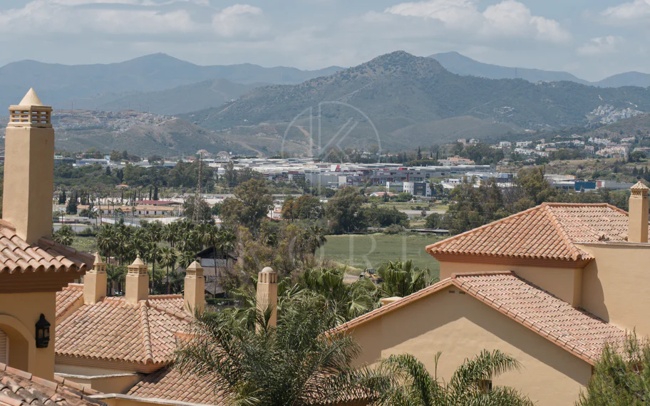 Apartamento con impresionantes vistas al mar en Cumbres del Rodeo, Nueva Andalucía.