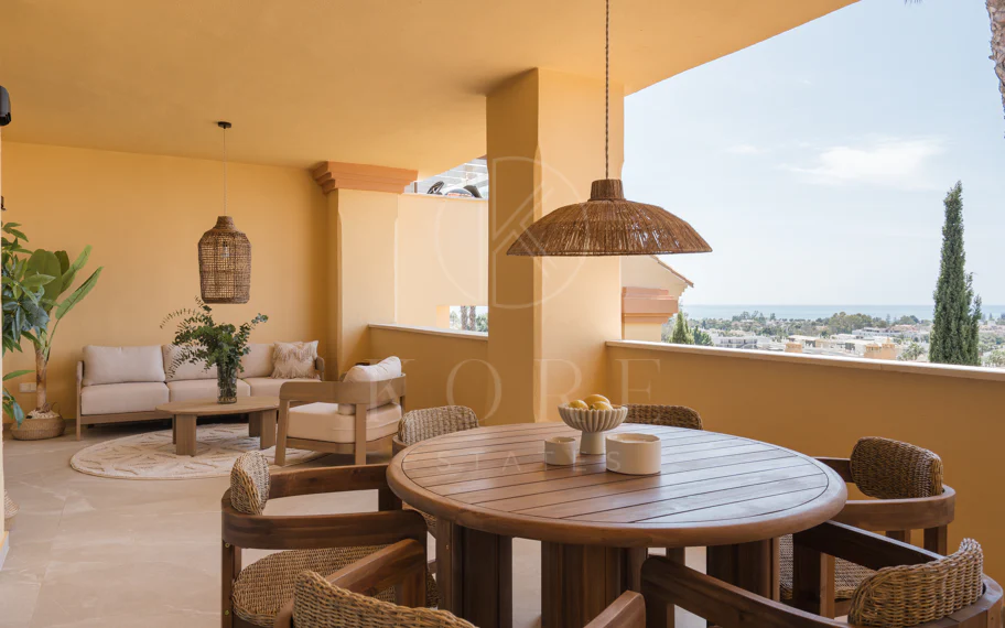 Apartamento con impresionantes vistas al mar en Cumbres del Rodeo, Nueva Andalucía.