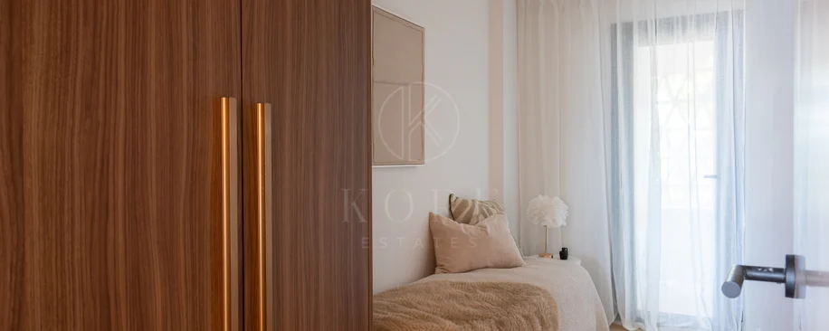 Apartament superb cu vedere la mare în Cumbres del Rodeo, Nueva Andalucia.