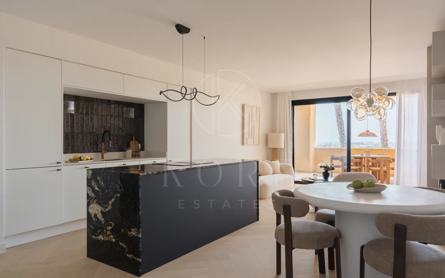 Apartamento con impresionantes vistas al mar en Cumbres del Rodeo, Nueva Andalucía.