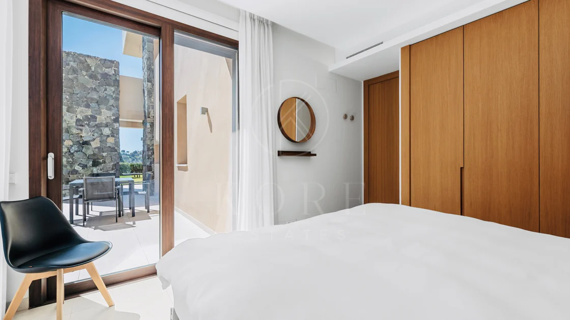Ground Floor Apartment for sale in Real de La Quinta, Benahavis