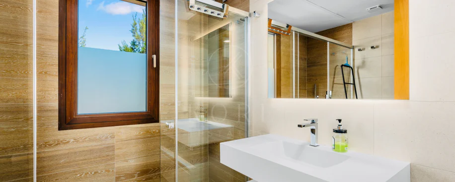 Ground Floor Apartment for sale in Real de La Quinta, Benahavis