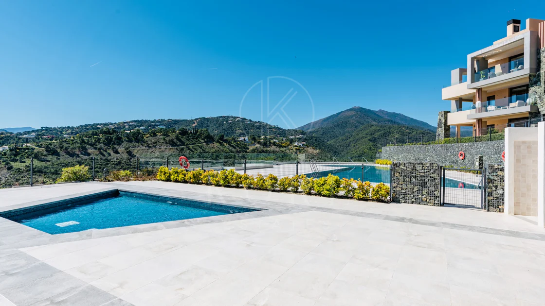 Ground Floor Apartment for sale in Real de La Quinta, Benahavis