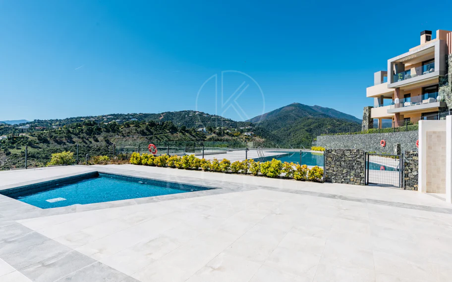 Apartamento Planta Baja en venta en Real de La Quinta, Benahavis