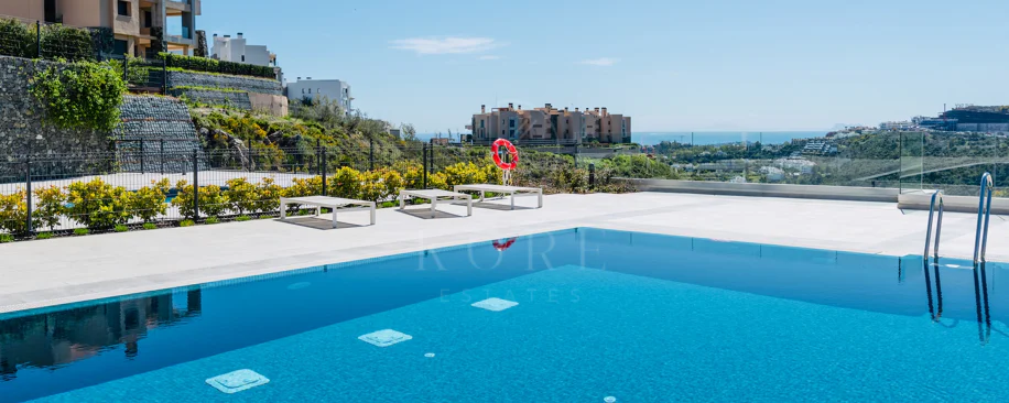 Ground Floor Apartment for sale in Real de La Quinta, Benahavis