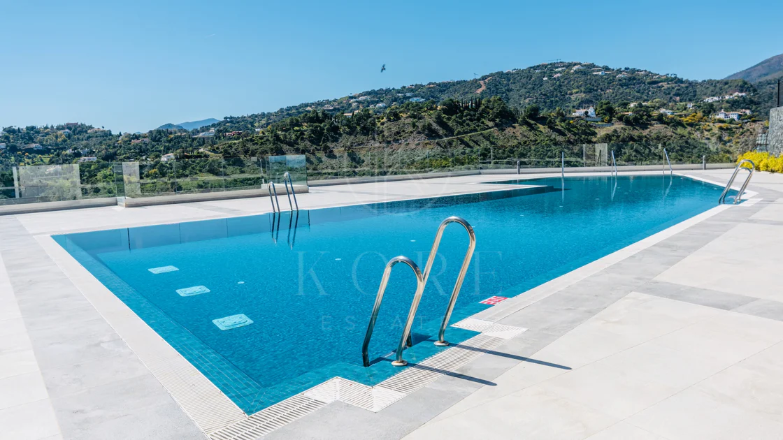 Ground Floor Apartment for sale in Real de La Quinta, Benahavis