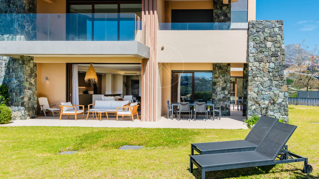 Ground Floor Apartment for sale in Real de La Quinta, Benahavis