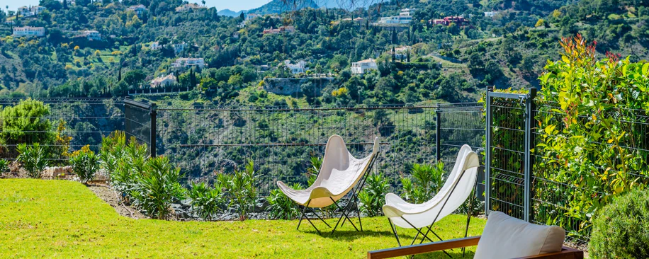 Ground Floor Apartment for sale in Real de La Quinta, Benahavis