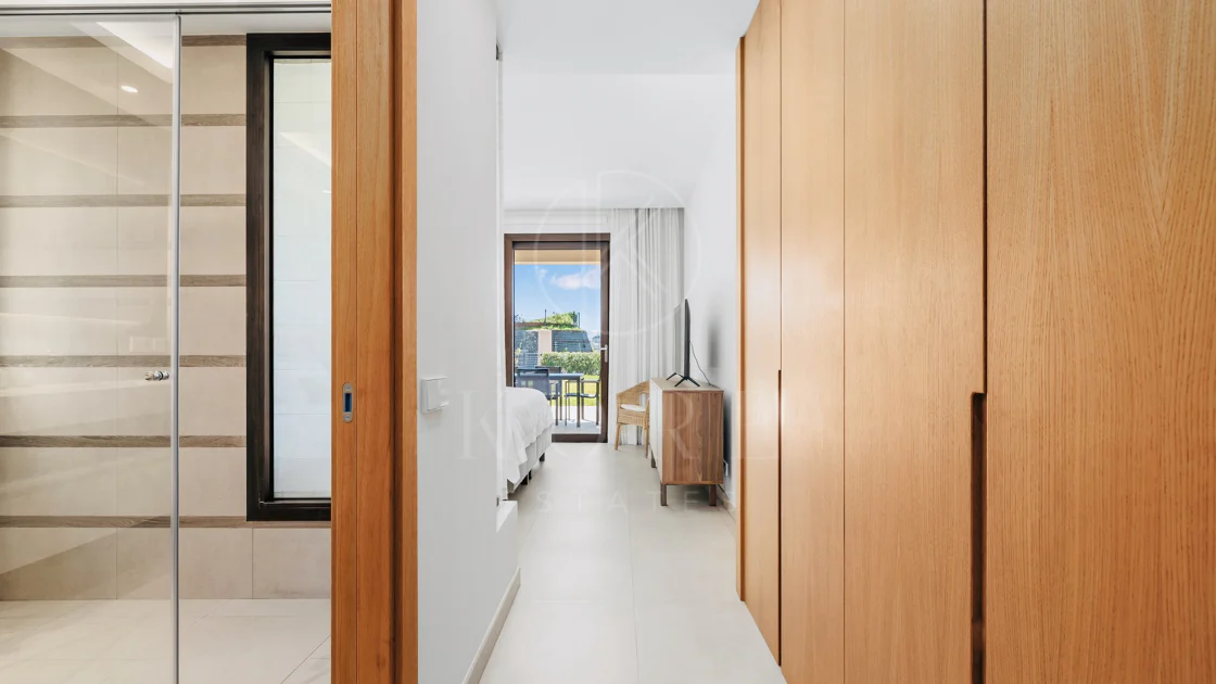 Ground Floor Apartment for sale in Real de La Quinta, Benahavis