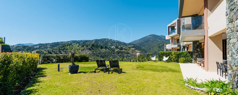 Ground Floor Apartment for sale in Real de La Quinta, Benahavis