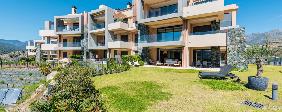 Ground Floor Apartment for sale in Real de La Quinta, Benahavis
