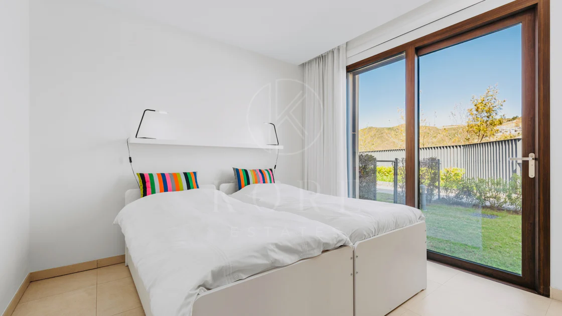 Ground Floor Apartment for sale in Real de La Quinta, Benahavis
