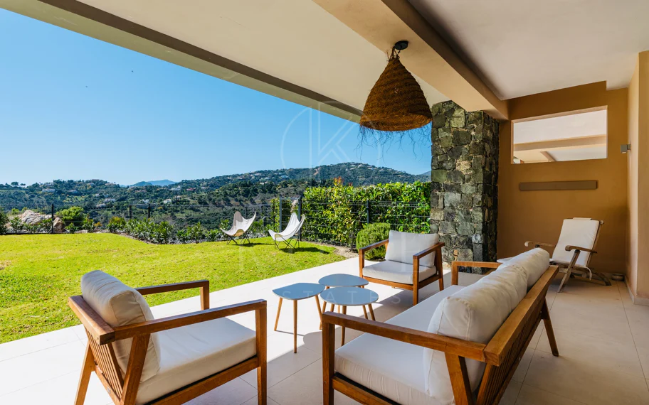 Apartamento Planta Baja en venta en Real de La Quinta, Benahavis