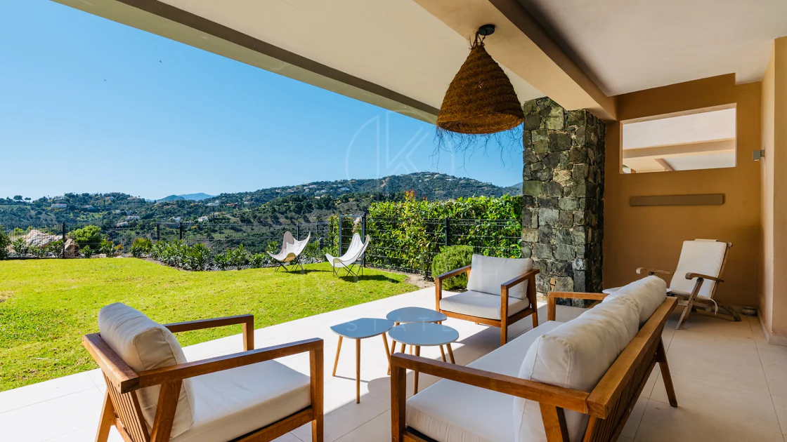 Ground Floor Apartment for sale in Real de La Quinta, Benahavis