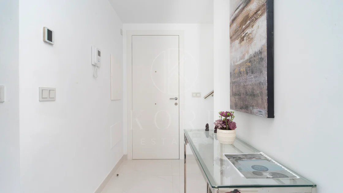 Luxury 3-Bedroom Duplex Penthouse for Sale in Cataleya, Atalaya Golf, Estepona