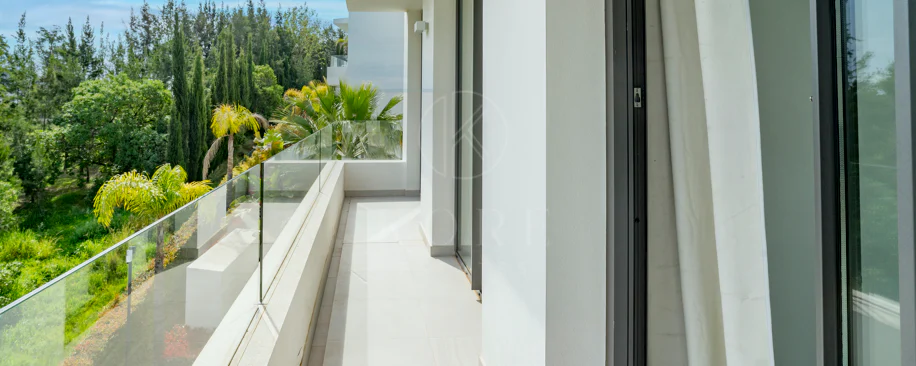 Luxury 3-Bedroom Duplex Penthouse for Sale in Cataleya, Atalaya Golf, Estepona