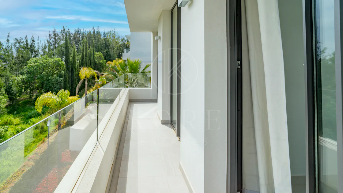 Luxury 3-Bedroom Duplex Penthouse for Sale in Cataleya, Atalaya Golf, Estepona