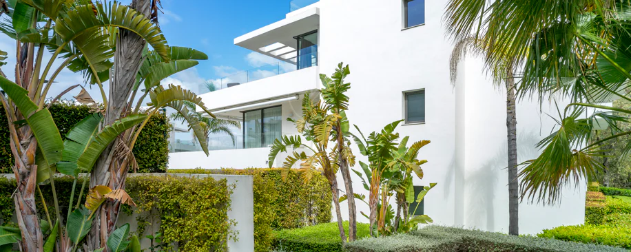Luxury 3-Bedroom Duplex Penthouse for Sale in Cataleya, Atalaya Golf, Estepona