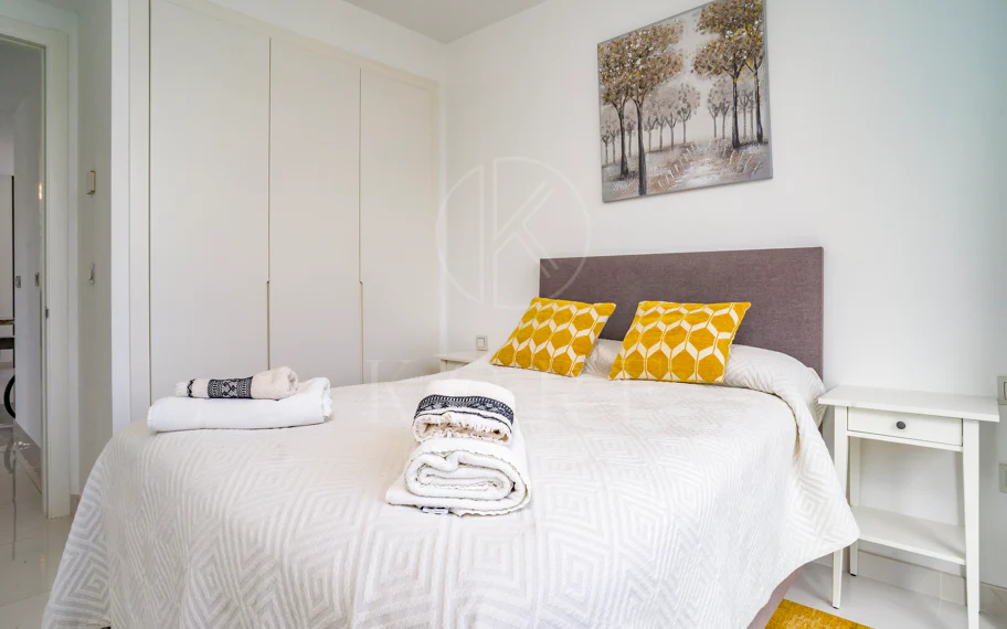 Ático duplex de lujo en Cataleya, Atalaya Golf, Estepona propiedad con 3 dormitorios en venta