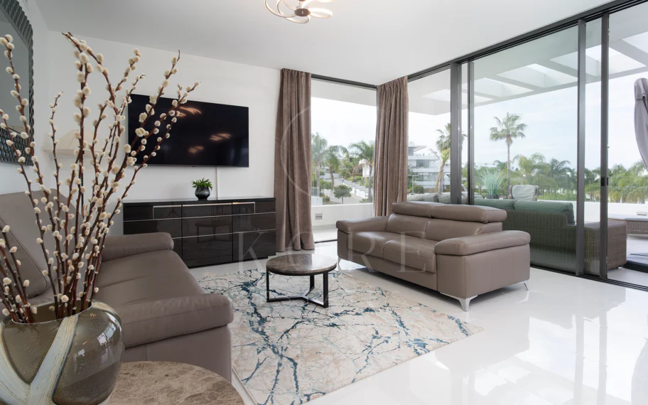Ático duplex de lujo en Cataleya, Atalaya Golf, Estepona propiedad con 3 dormitorios en venta