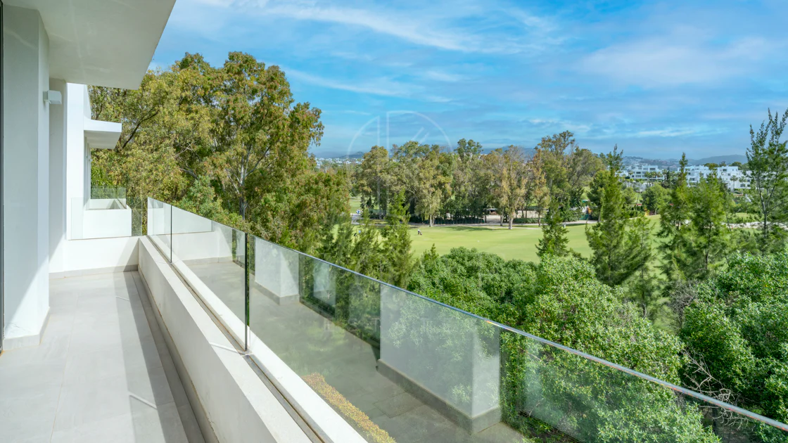 Luxury 3-Bedroom Duplex Penthouse for Sale in Cataleya, Atalaya Golf, Estepona