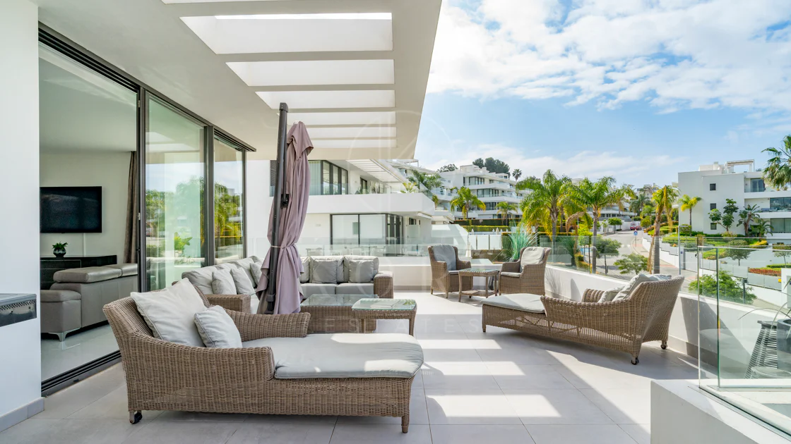 Luxury 3-Bedroom Duplex Penthouse for Sale in Cataleya, Atalaya Golf, Estepona