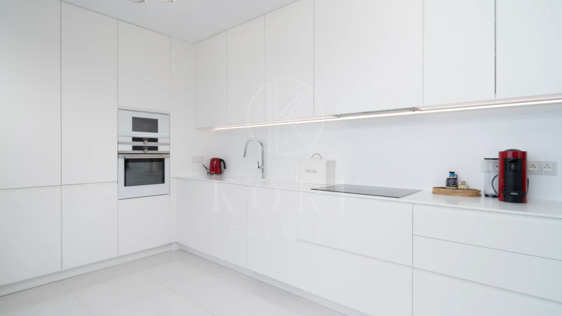 Luxury 3-Bedroom Duplex Penthouse for Sale in Cataleya, Atalaya Golf, Estepona