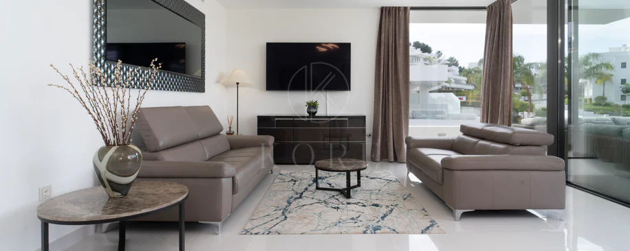 Luxury 3-Bedroom Duplex Penthouse for Sale in Cataleya, Atalaya Golf, Estepona