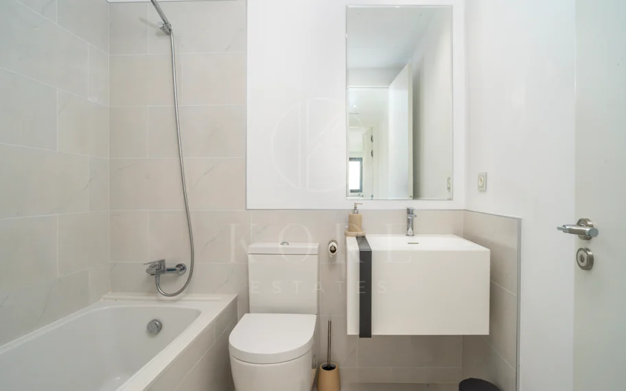 Ático duplex de lujo en Cataleya, Atalaya Golf, Estepona propiedad con 3 dormitorios en venta