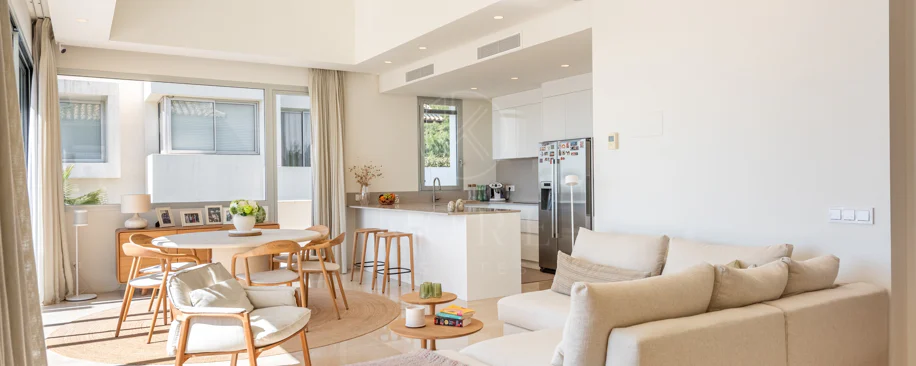 Charming Penthouse Located in Marbella Club Hills, Benahavis