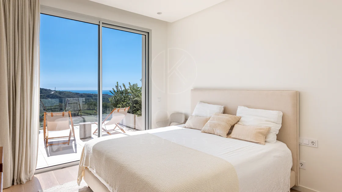 Charming Penthouse Located in Marbella Club Hills, Benahavis